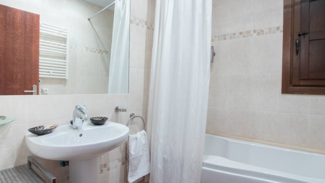 Sale - Villa - Ibi