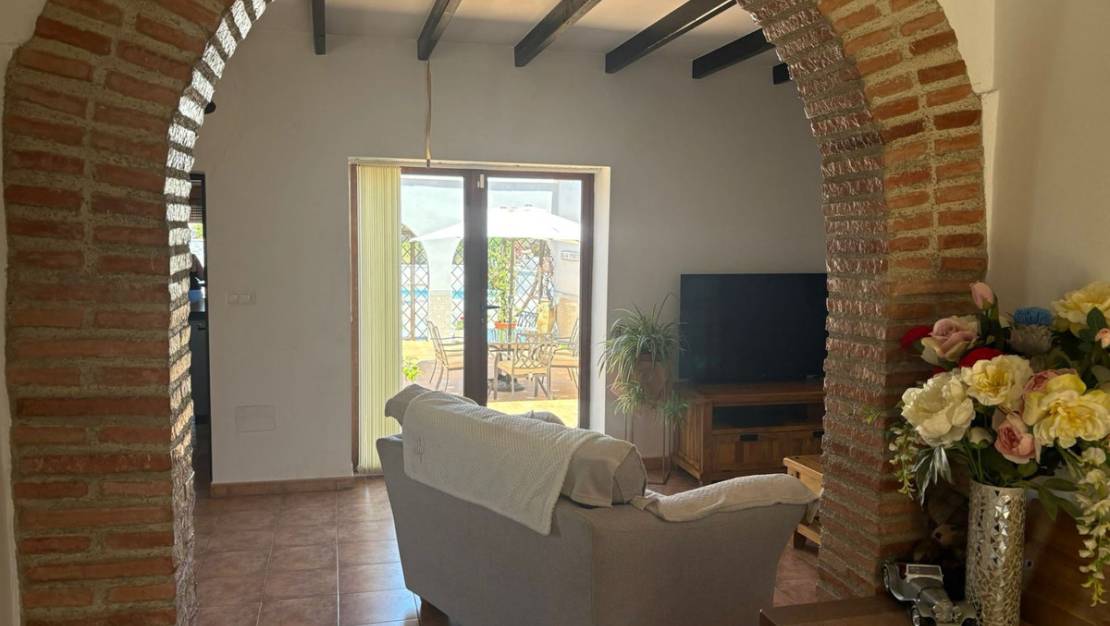 Sale - Villa - Jacarilla