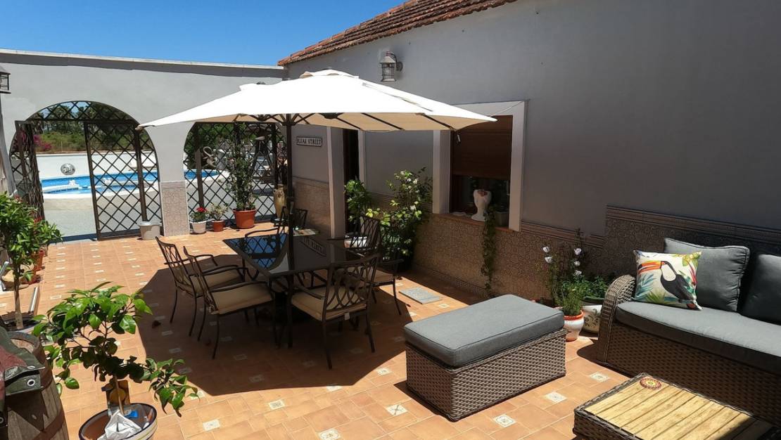 Sale - Villa - Jacarilla