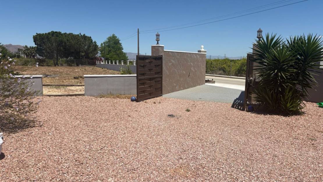 Sale - Villa - Jacarilla