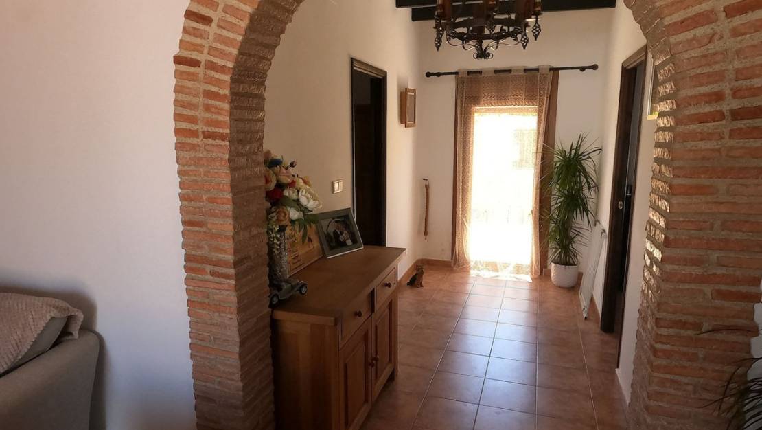Sale - Villa - Jacarilla