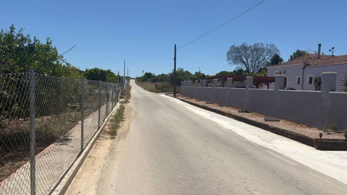 Sale - Villa - Jacarilla