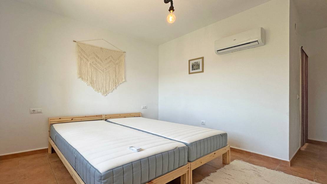 Sale - Villa - Jalón - Jalon Centro