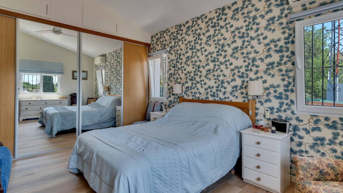 Sale - Villa - Jalón - Jalon Centro