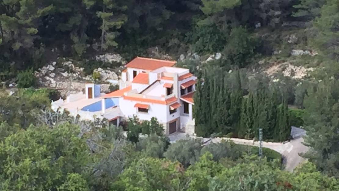 Sale - Villa - Jalón