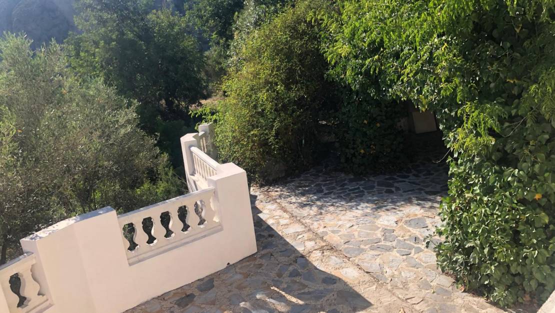 Sale - Villa - Jalón