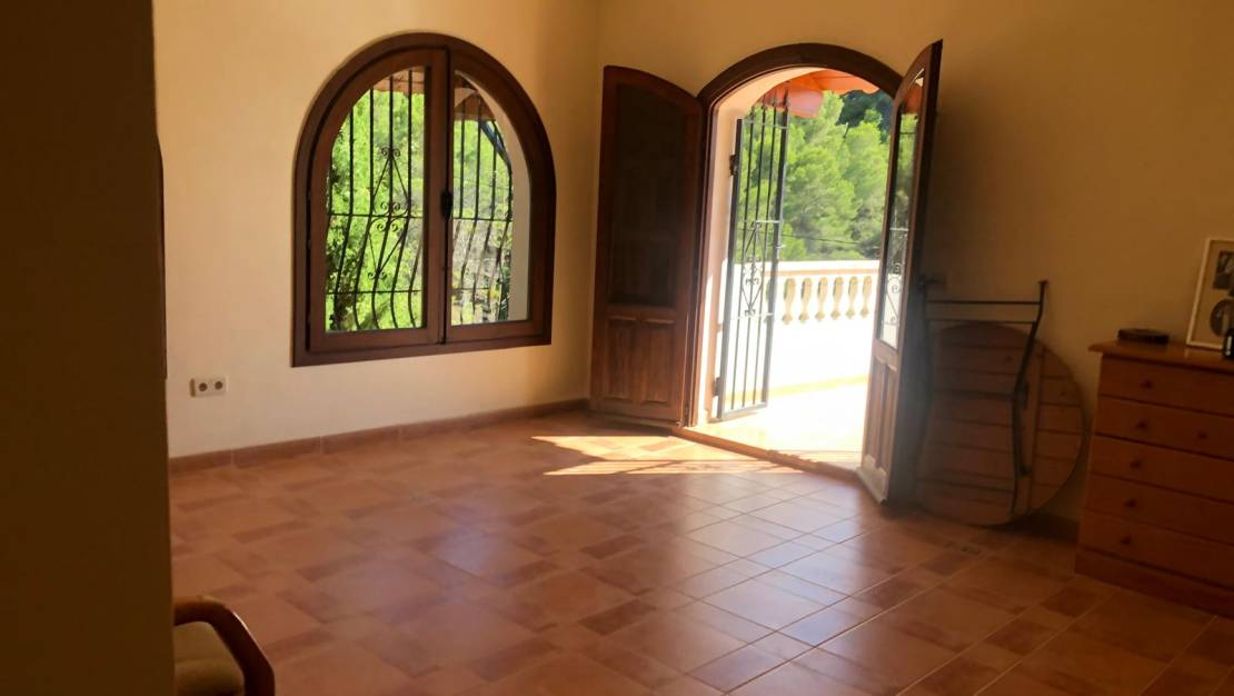 Sale - Villa - Jalón