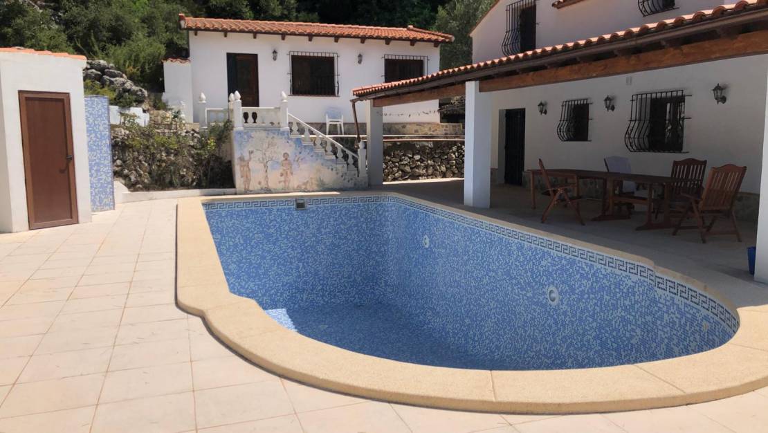 Sale - Villa - Jalón