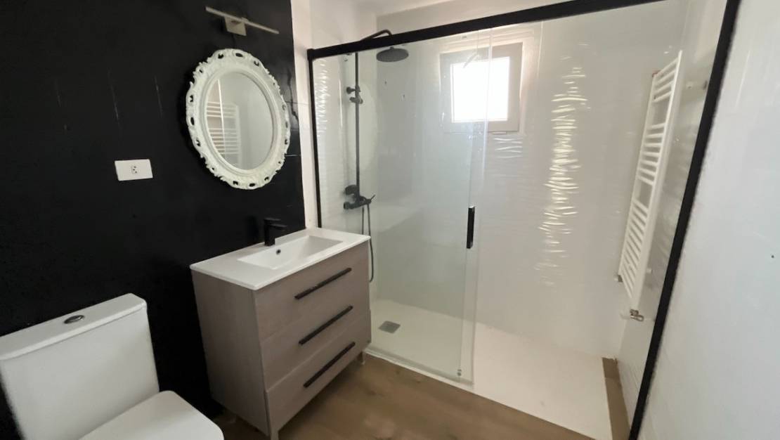 Sale - Villa - L'Alfás del Pi - Albir