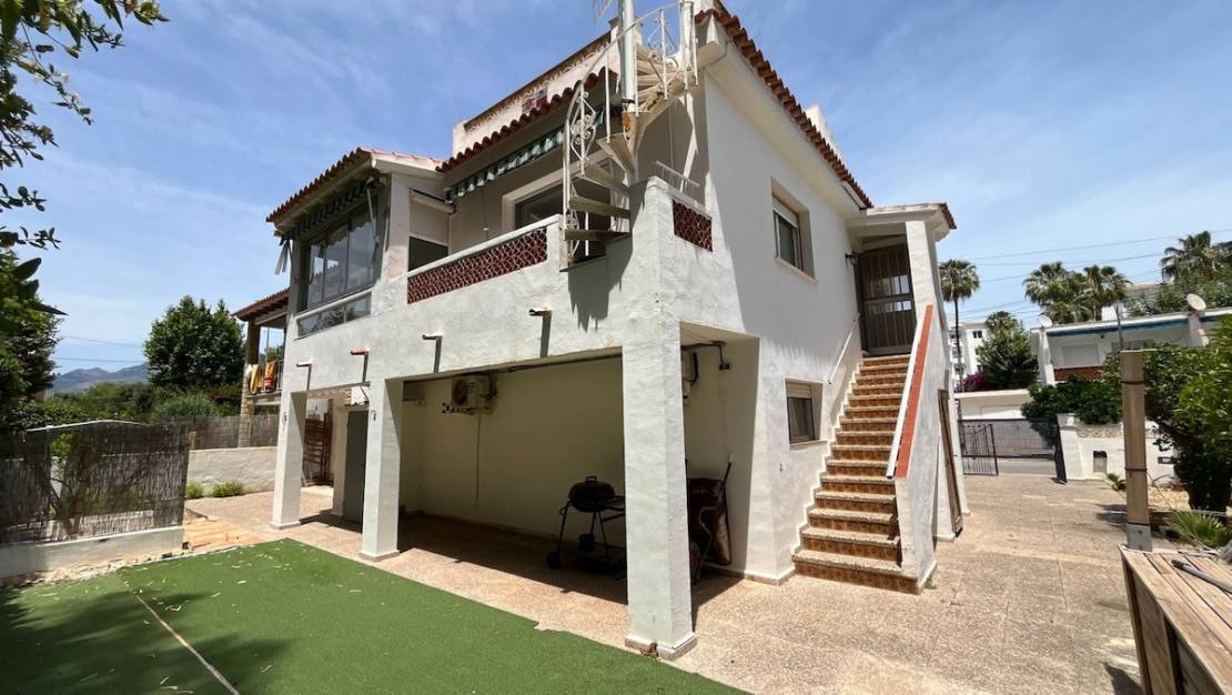 Sale - Villa - L'Alfás del Pi - Albir