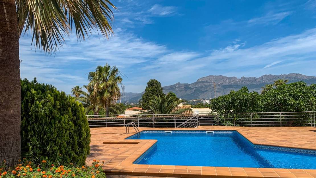 Sale - Villa - L'Alfás del Pi - Albir