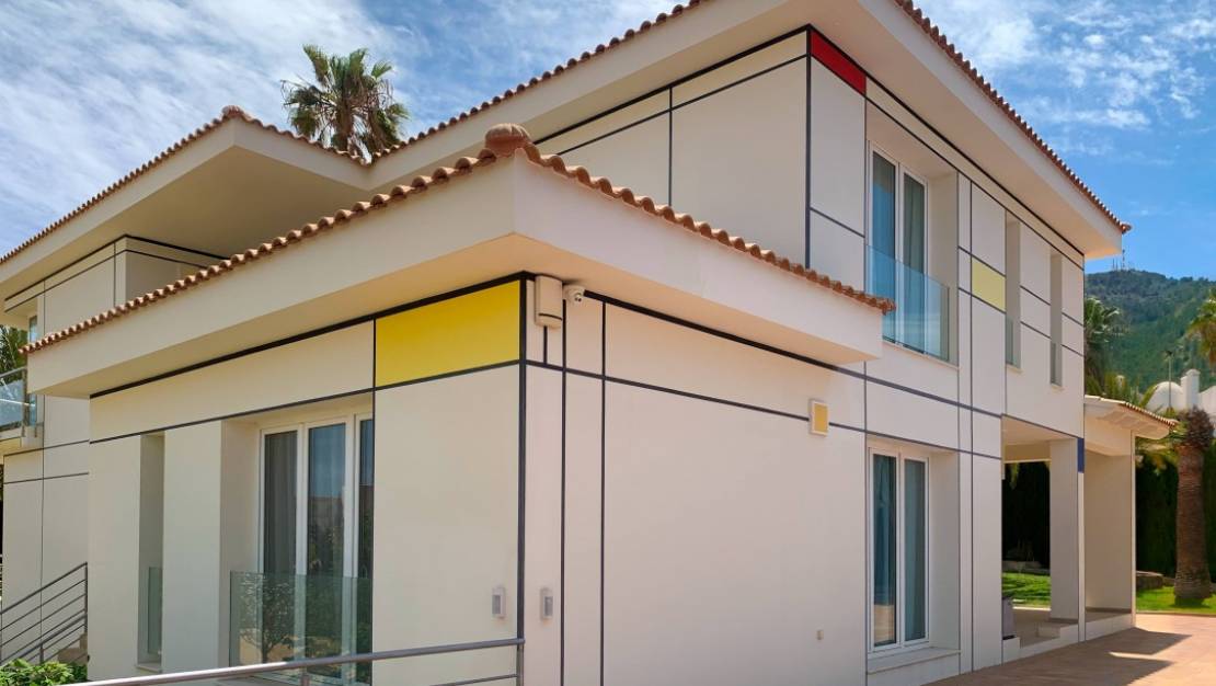 Sale - Villa - L'Alfás del Pi - Albir