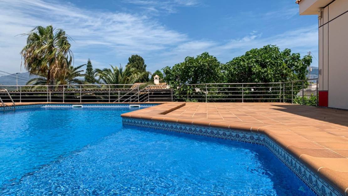 Sale - Villa - L'Alfás del Pi - Albir