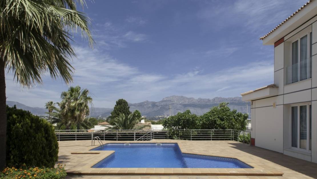 Sale - Villa - L'Alfás del Pi - Albir