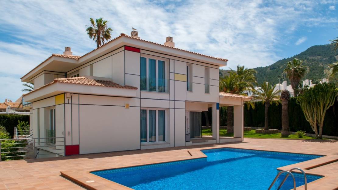 Sale - Villa - L'Alfás del Pi - Albir