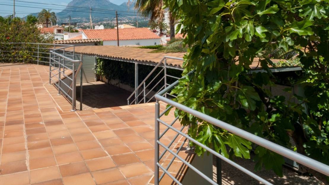 Sale - Villa - L'Alfás del Pi - Albir
