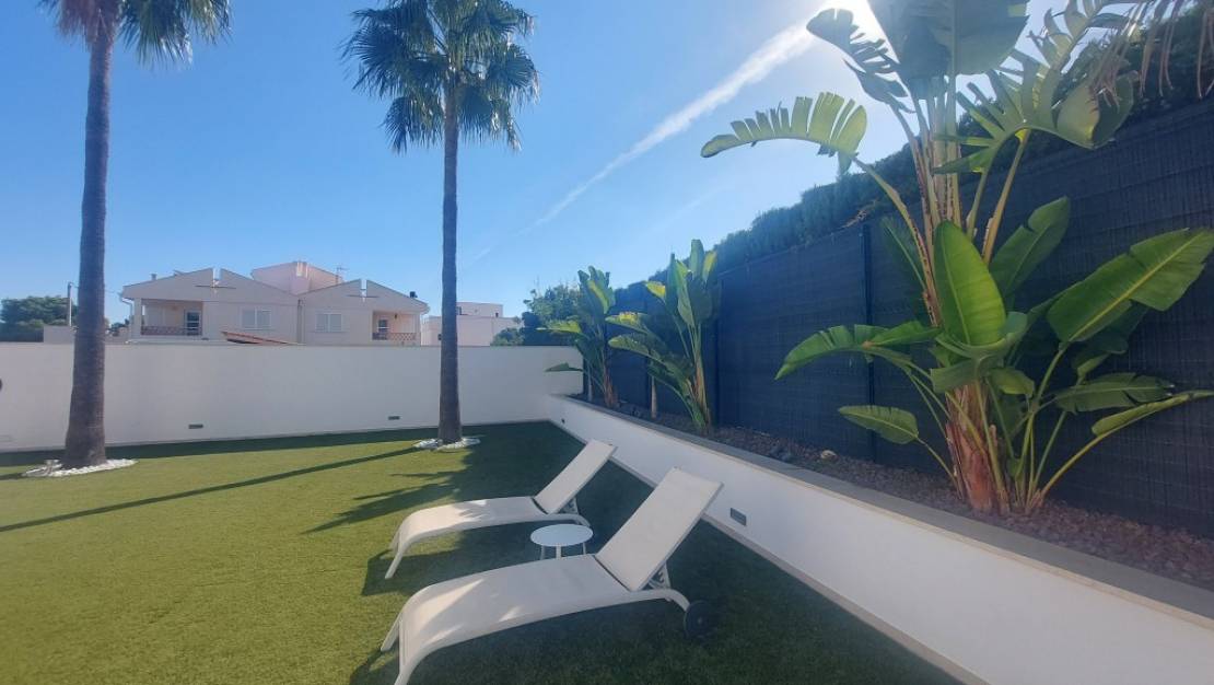 Sale - Villa - L'Alfás del Pi - Albir