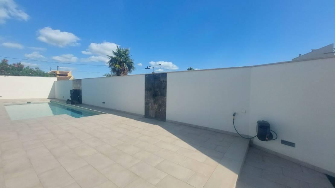 Sale - Villa - L'Alfás del Pi - Albir
