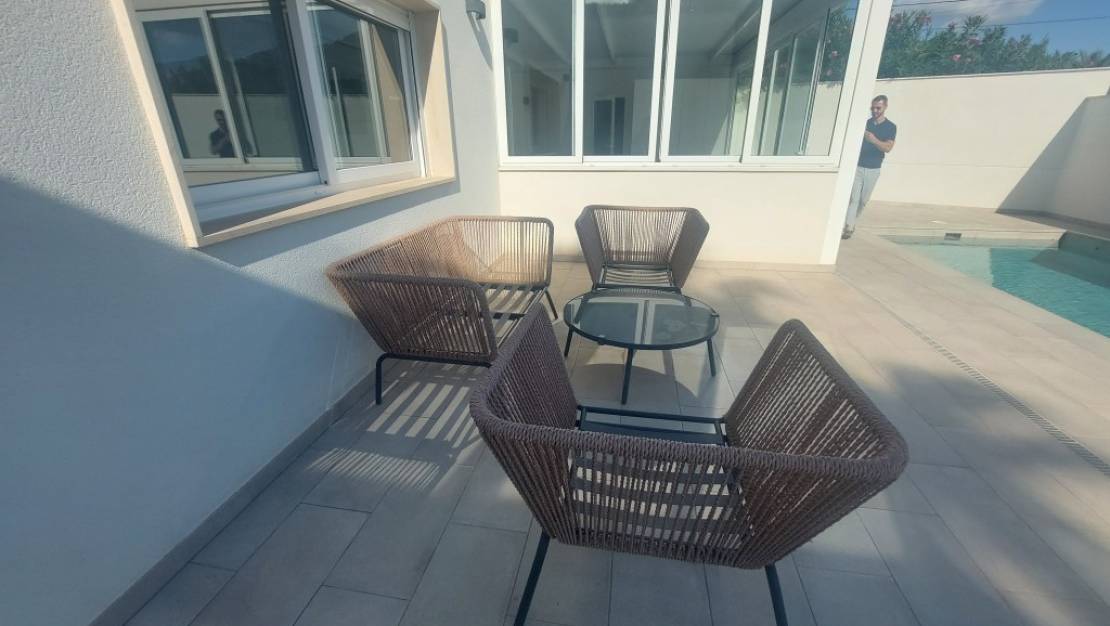 Sale - Villa - L'Alfás del Pi - Albir