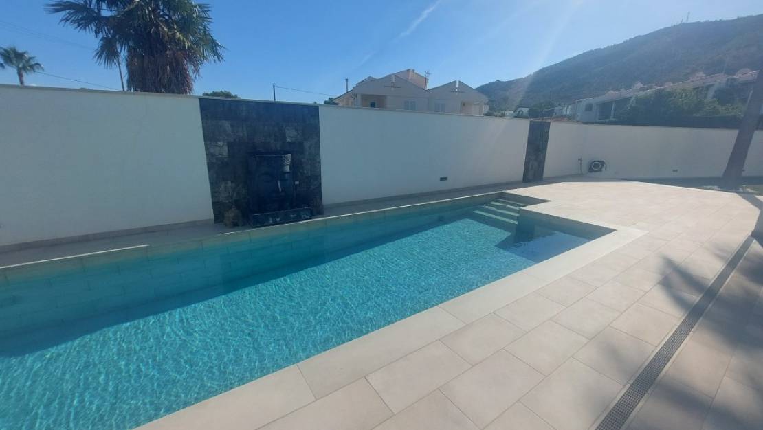 Sale - Villa - L'Alfás del Pi - Albir