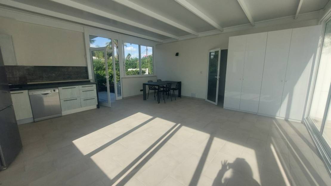 Sale - Villa - L'Alfás del Pi - Albir