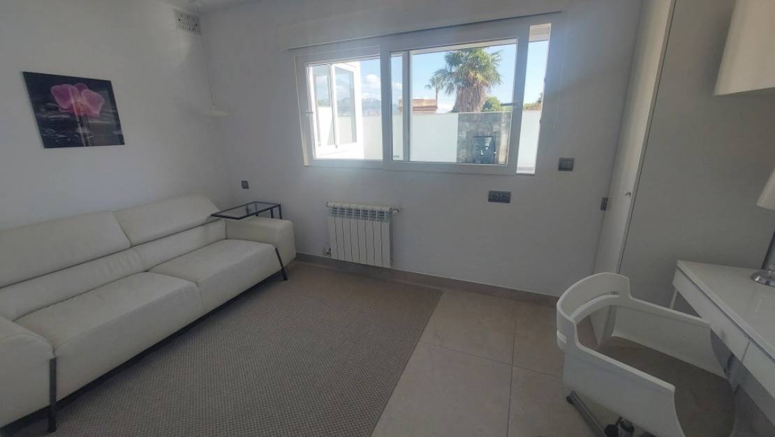 Sale - Villa - L'Alfás del Pi - Albir