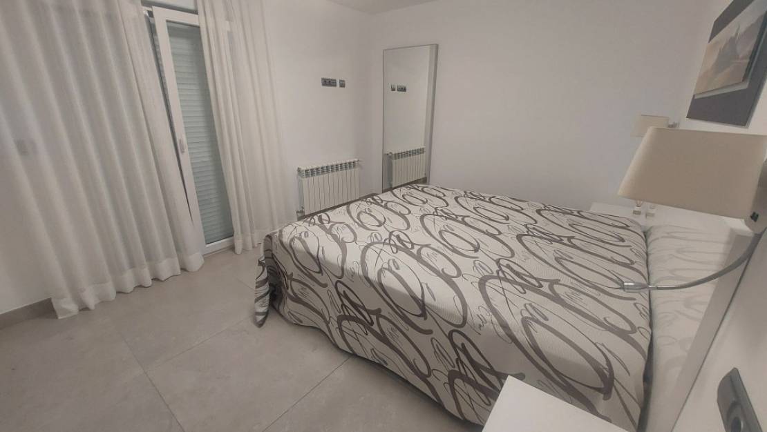 Sale - Villa - L'Alfás del Pi - Albir