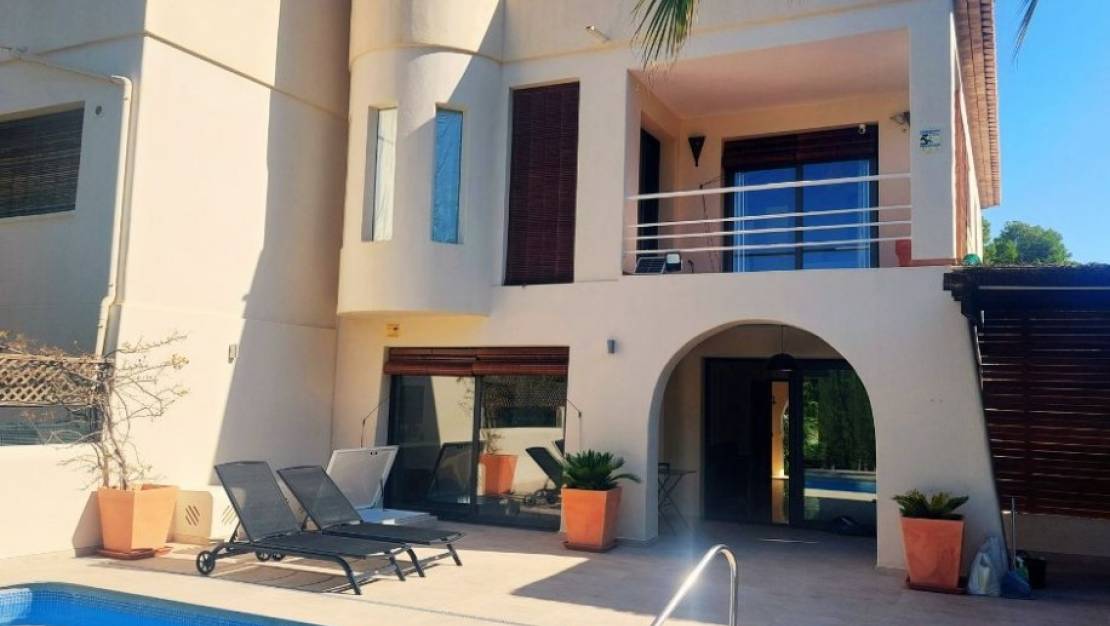 Sale - Villa - L'Alfás del Pi - Albir