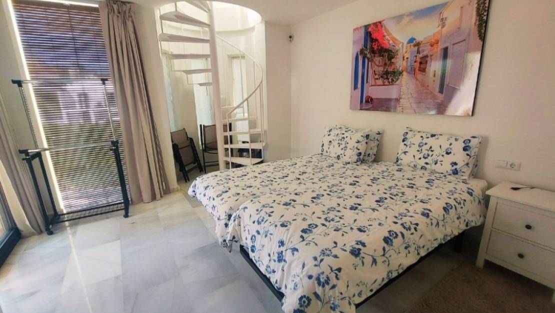 Sale - Villa - L'Alfás del Pi - Albir