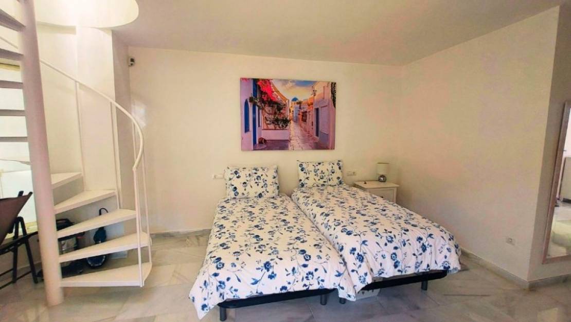 Sale - Villa - L'Alfás del Pi - Albir