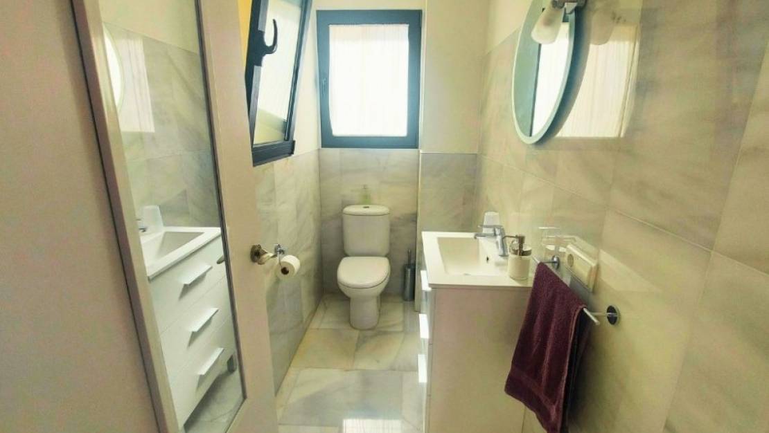 Sale - Villa - L'Alfás del Pi - Albir