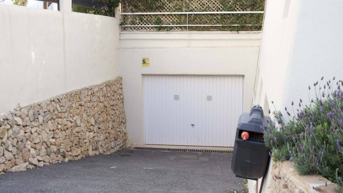 Sale - Villa - L'Alfás del Pi - Albir