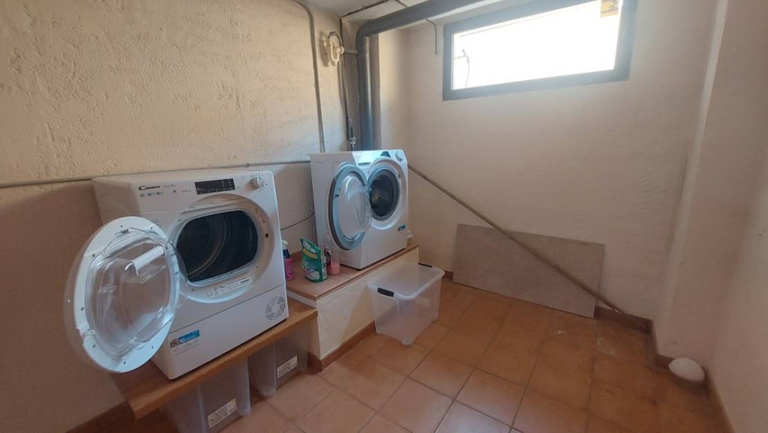 Sale - Villa - L'Alfás del Pi - Albir