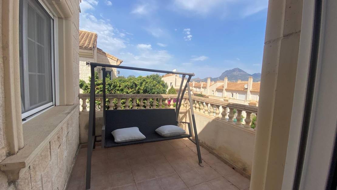 Sale - Villa - L'Alfás del Pi - Albir