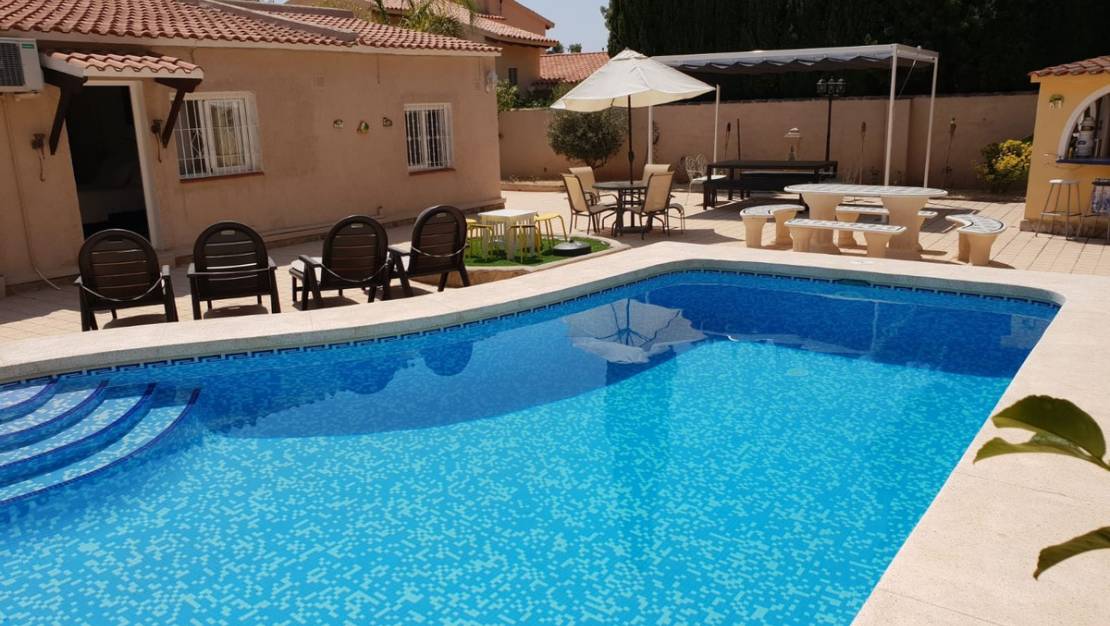 Sale - Villa - L'Alfás del Pi - L'Alfás del Pi Centro