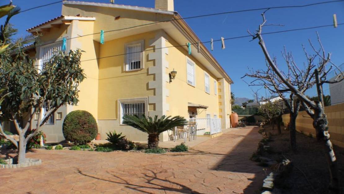 Sale - Villa - L'Alfás del Pi - L'Alfás del Pi Centro