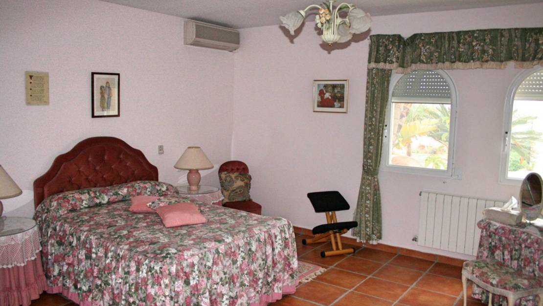 Sale - Villa - L'Alfás del Pi - L'Alfás del Pi Centro