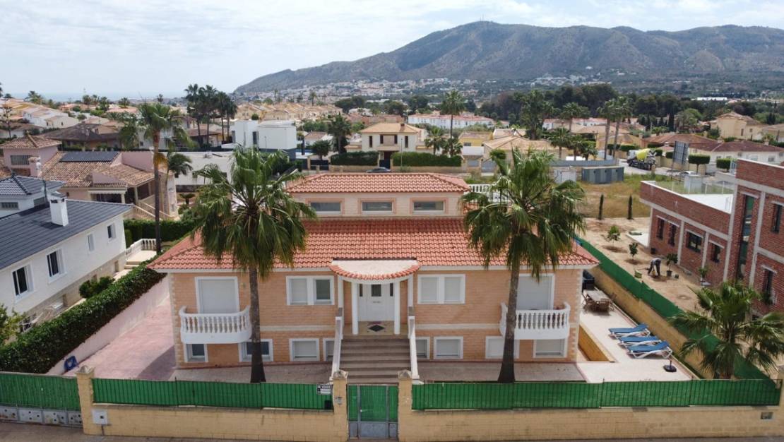 Sale - Villa - L'Alfás del Pi - L'Alfás del Pi Centro