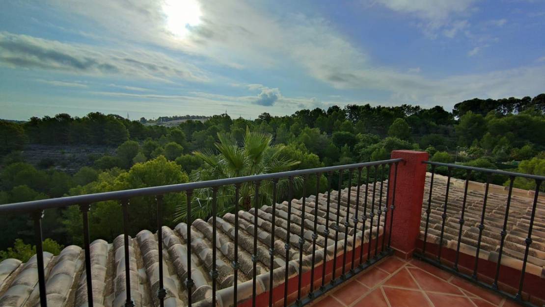 Sale - Villa - La Nucía - La Nucia Centro