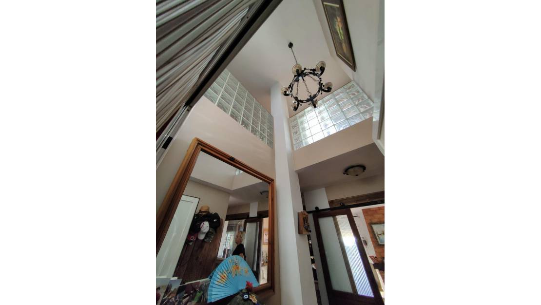 Sale - Villa - La Nucía - La Nucia Centro