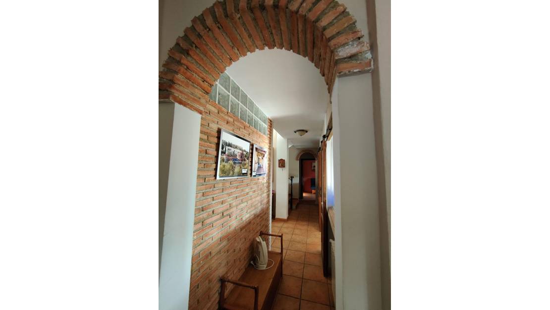 Sale - Villa - La Nucía - La Nucia Centro