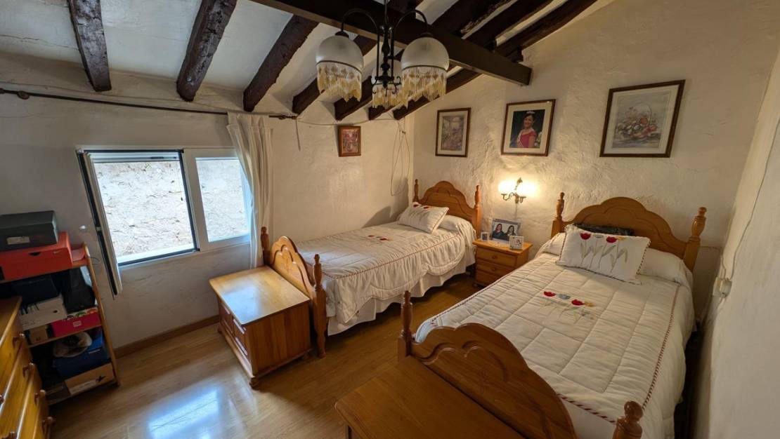 Sale - Villa - La Nucía - La Nucia Centro