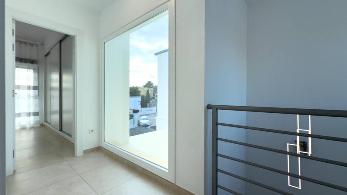 Sale - Villa - La Nucía - La Nucia Centro