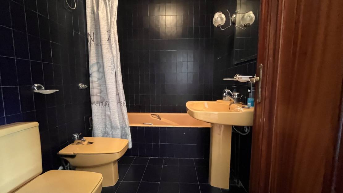 Sale - Villa - La Nucía - La Nucia Centro