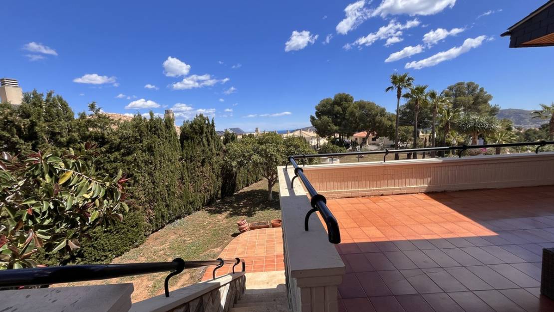 Sale - Villa - La Nucía - La Nucia Centro