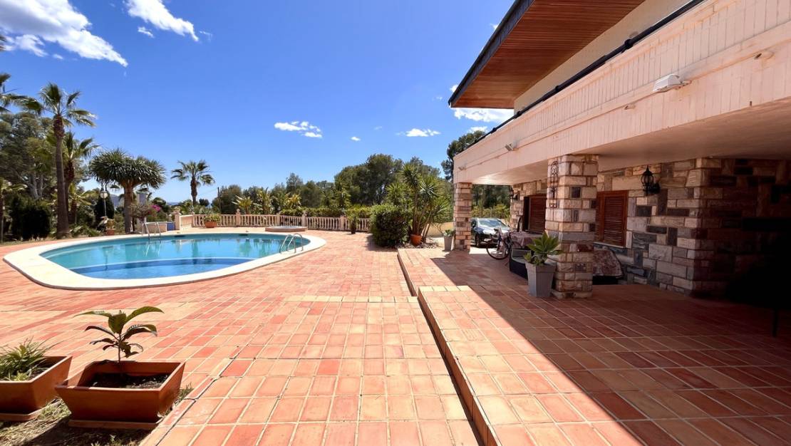 Sale - Villa - La Nucía - La Nucia Centro