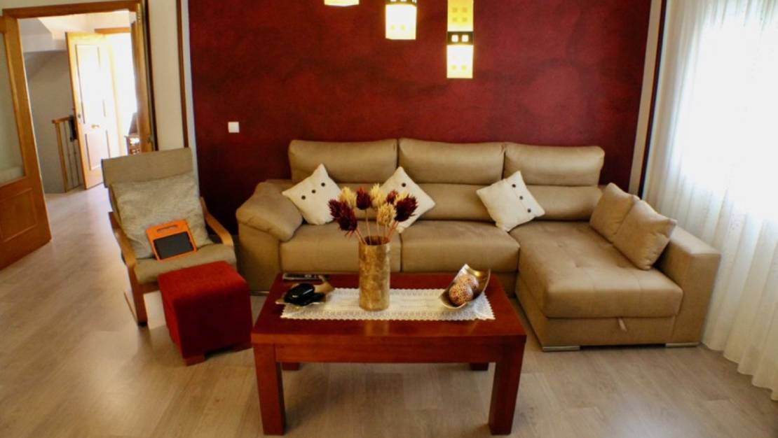 Sale - Villa - La Nucía - La Nucia Centro