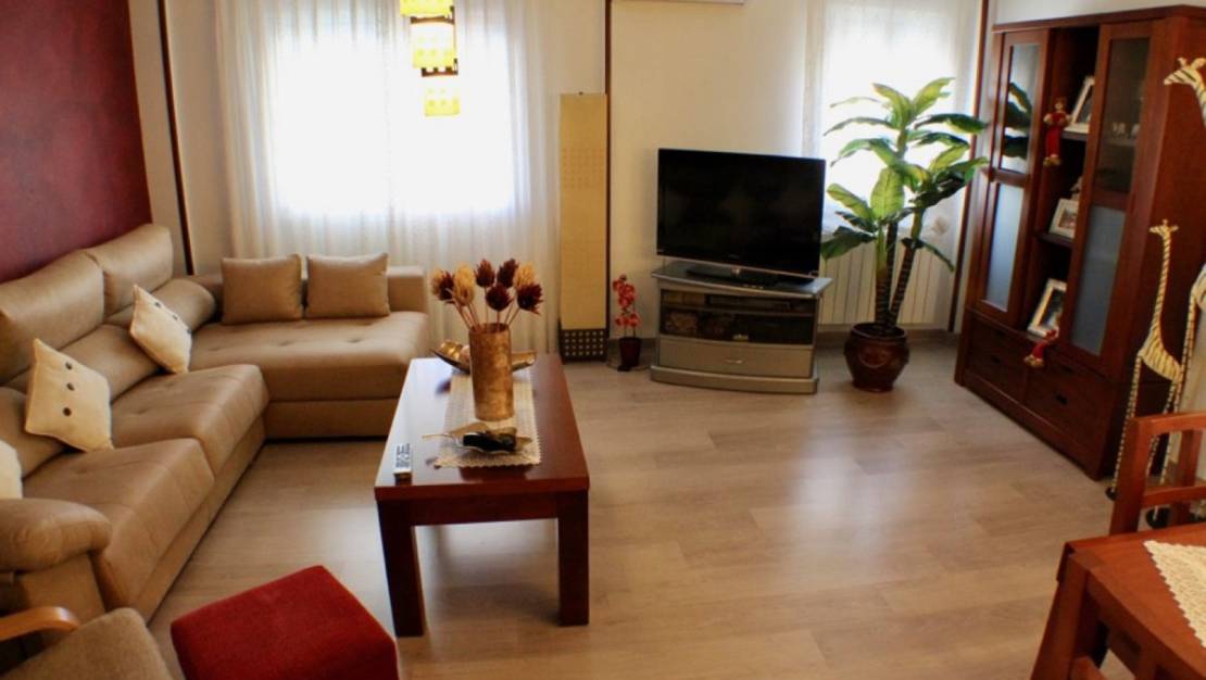 Sale - Villa - La Nucía - La Nucia Centro