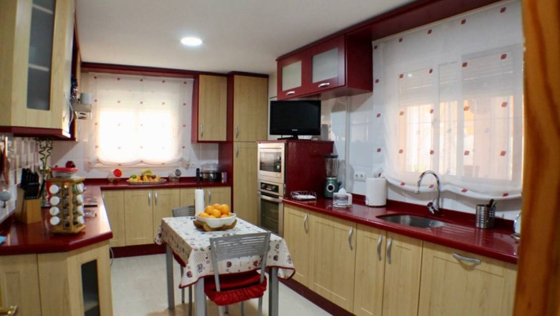 Sale - Villa - La Nucía - La Nucia Centro