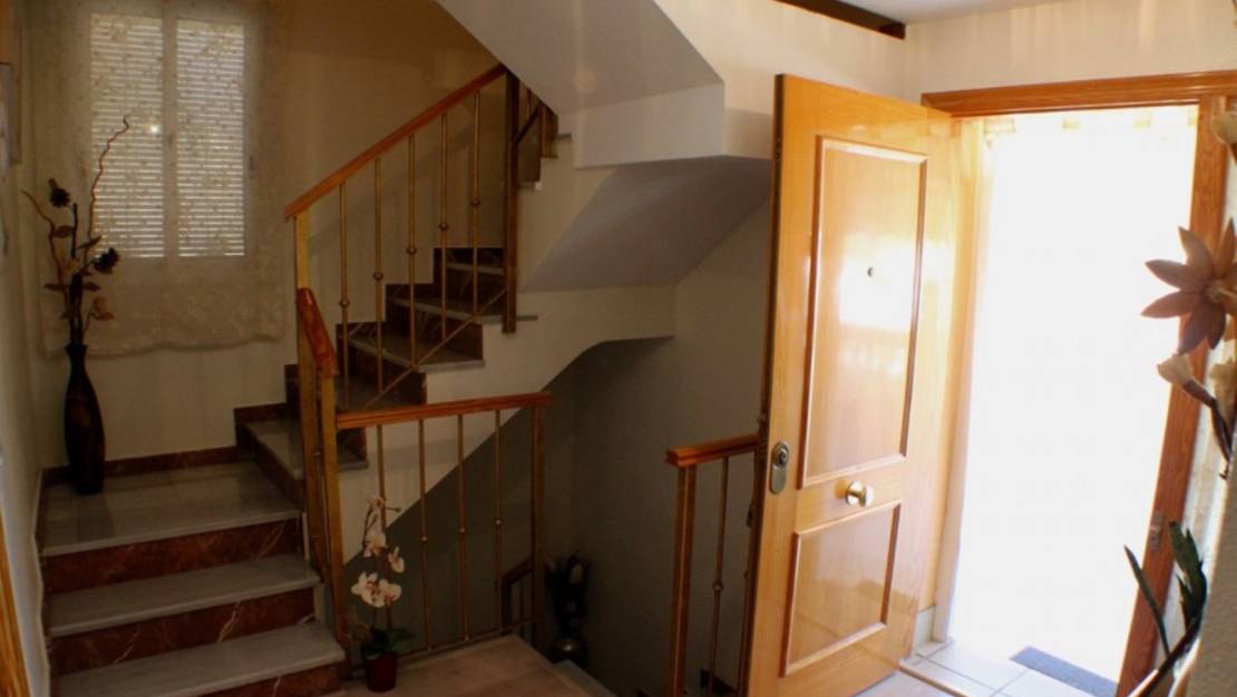 Sale - Villa - La Nucía - La Nucia Centro